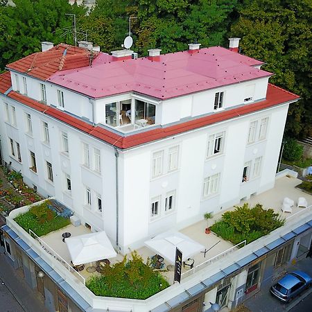 Lobagola B&B Zagreb Buitenkant foto