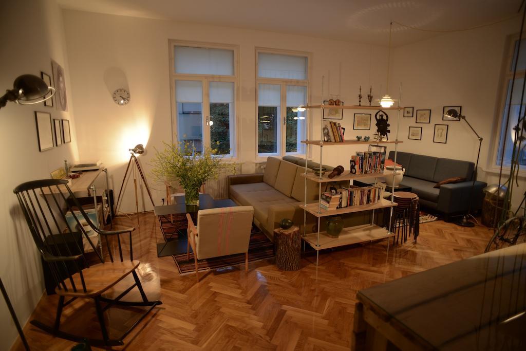 Lobagola B&B Zagreb Buitenkant foto